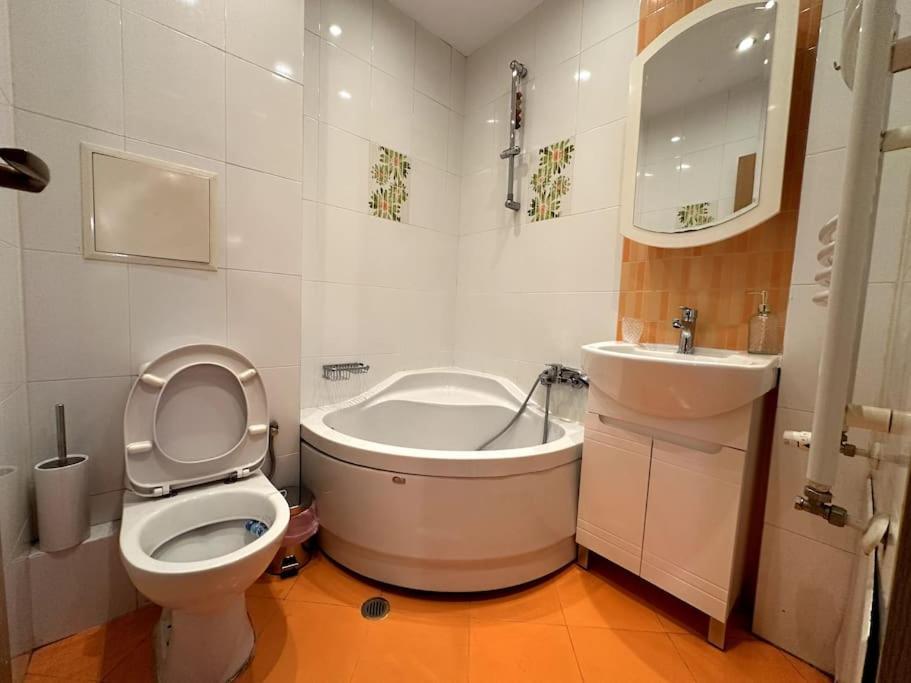 Cozy Flat In Central סופיה מראה חיצוני תמונה
